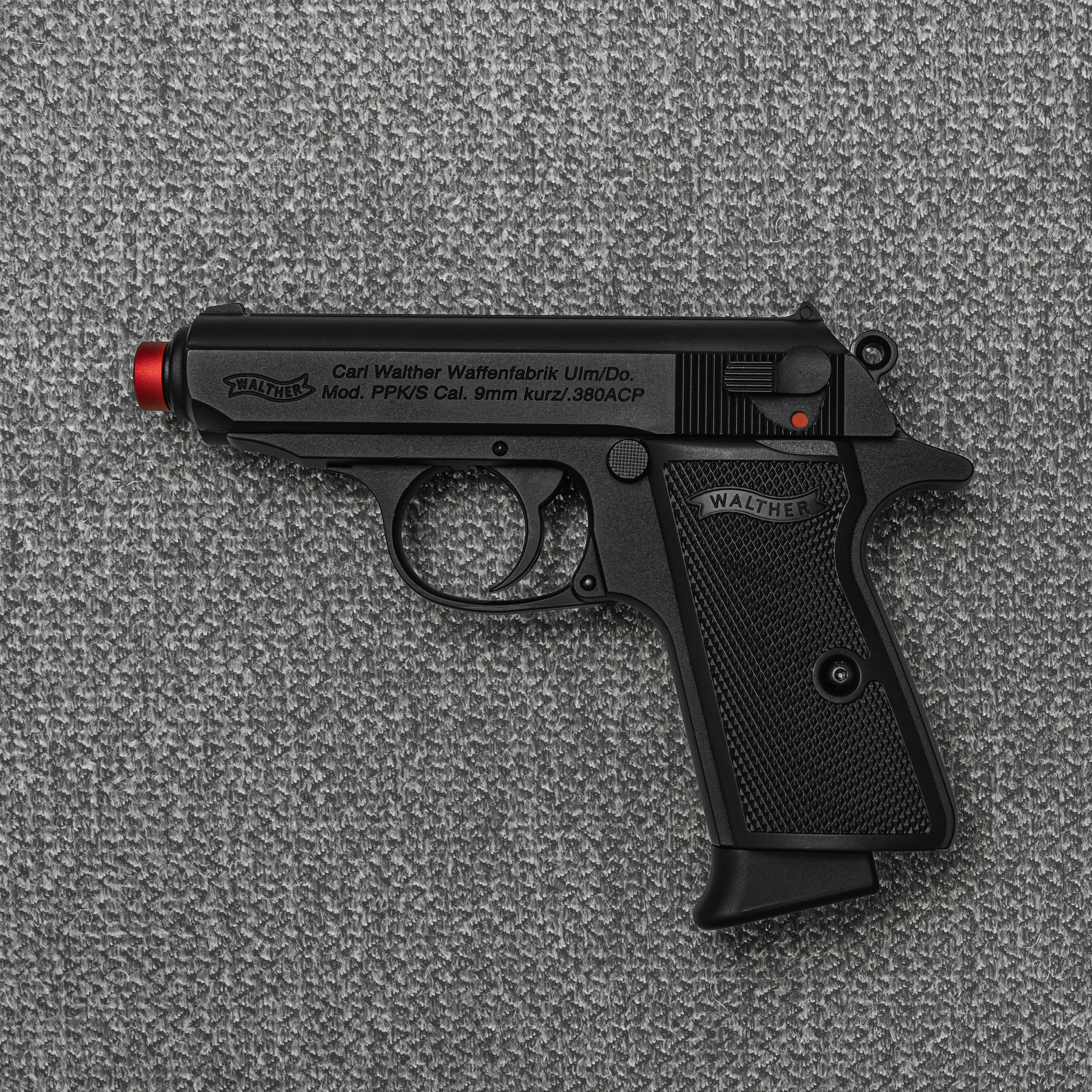 A01