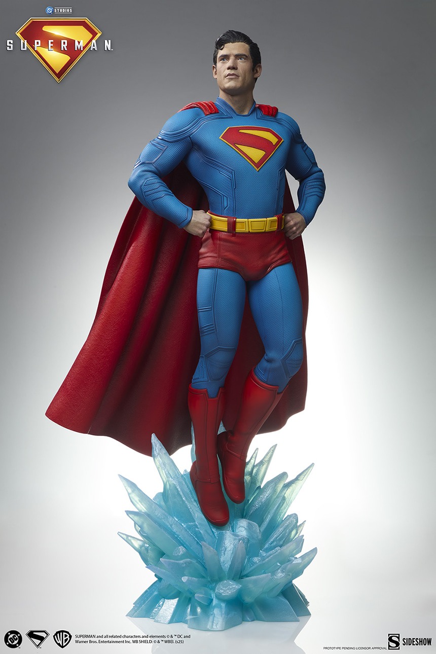 imgi_20_sideshow-collectibles-dc-comics-superman-premium-format-figure-gallery-68715a7ae1e16.jpg