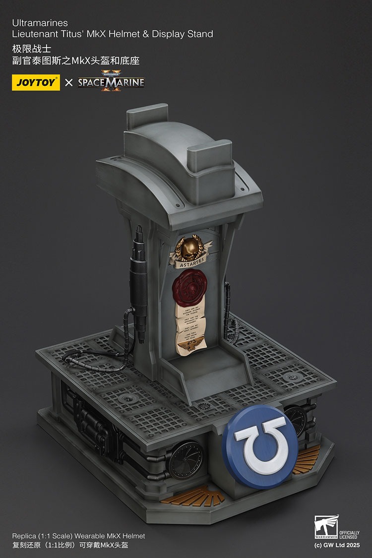 imgi_33_HelmetDisplayStand16.jpg