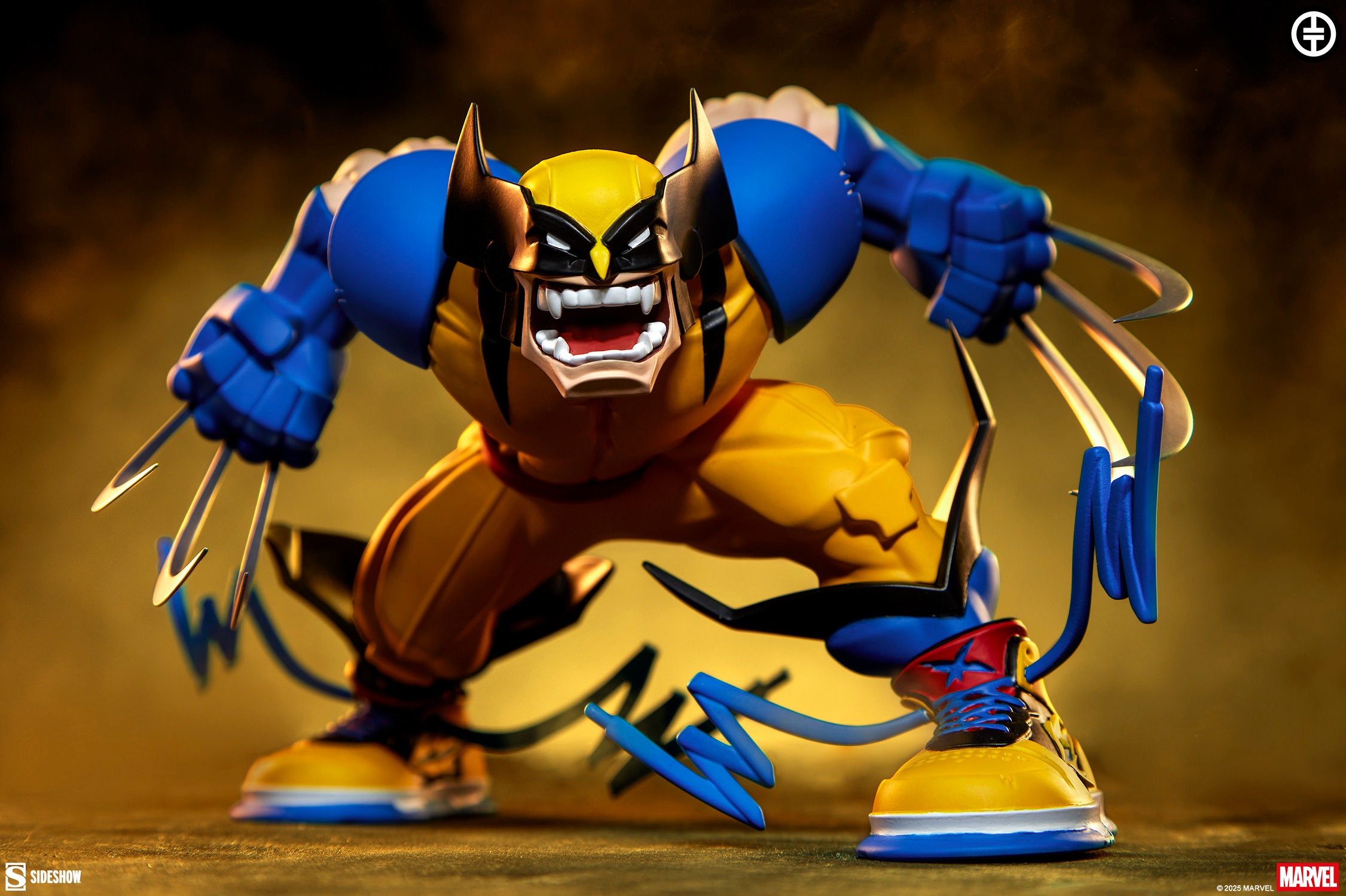 imgi_114_sideshow-collectibles-marvel-wolverine-designer-collectible-statue-gallery-68c2f63f91f7d.jpeg