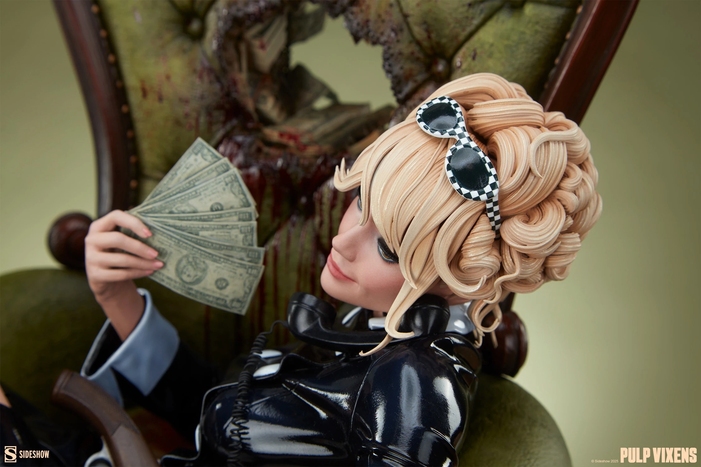 imgi_49_sideshow-collectibles-sideshow-originals-pulp-vixens-killer-return-premium-format-figure-gallery-687031a3dc519.jpg