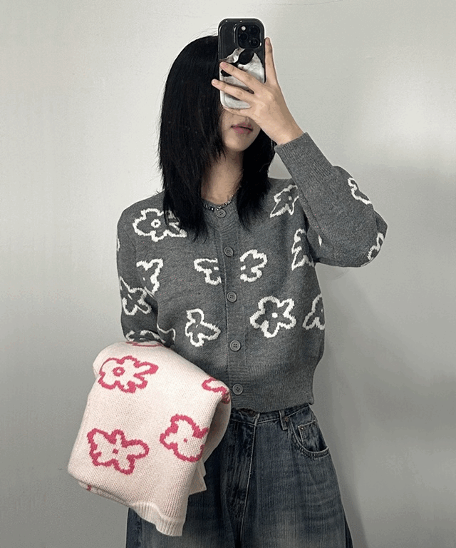 251016_gif_뭉게 구름 꽃 니트 가디건.gif
