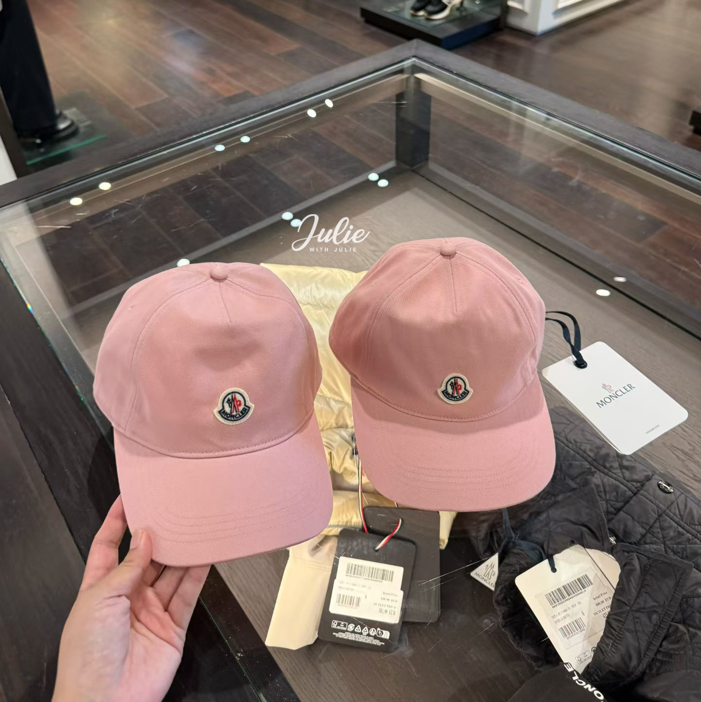 [MONCLER] 몽클레르 베이스볼캡 , 핑크