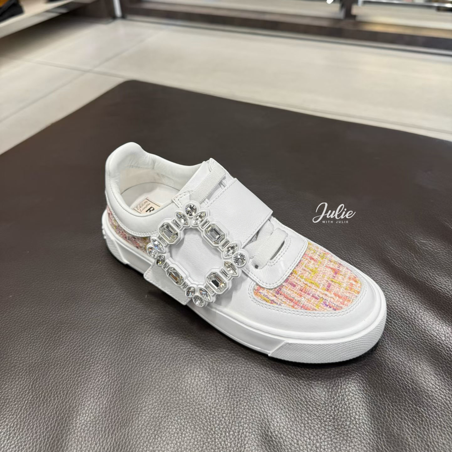 [Roger Vivier] 로저비비에 베리 비비에 스트라스 스니커즈