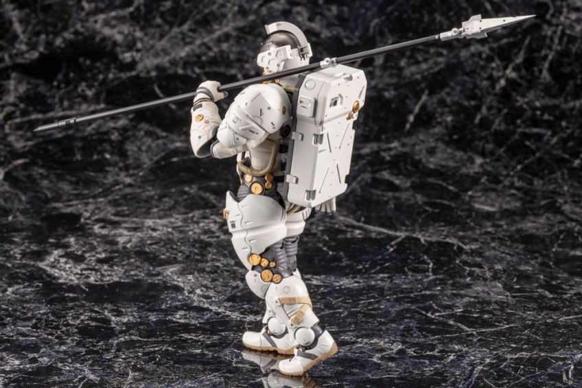 imgi_71_KP786_ludens_09.jpg
