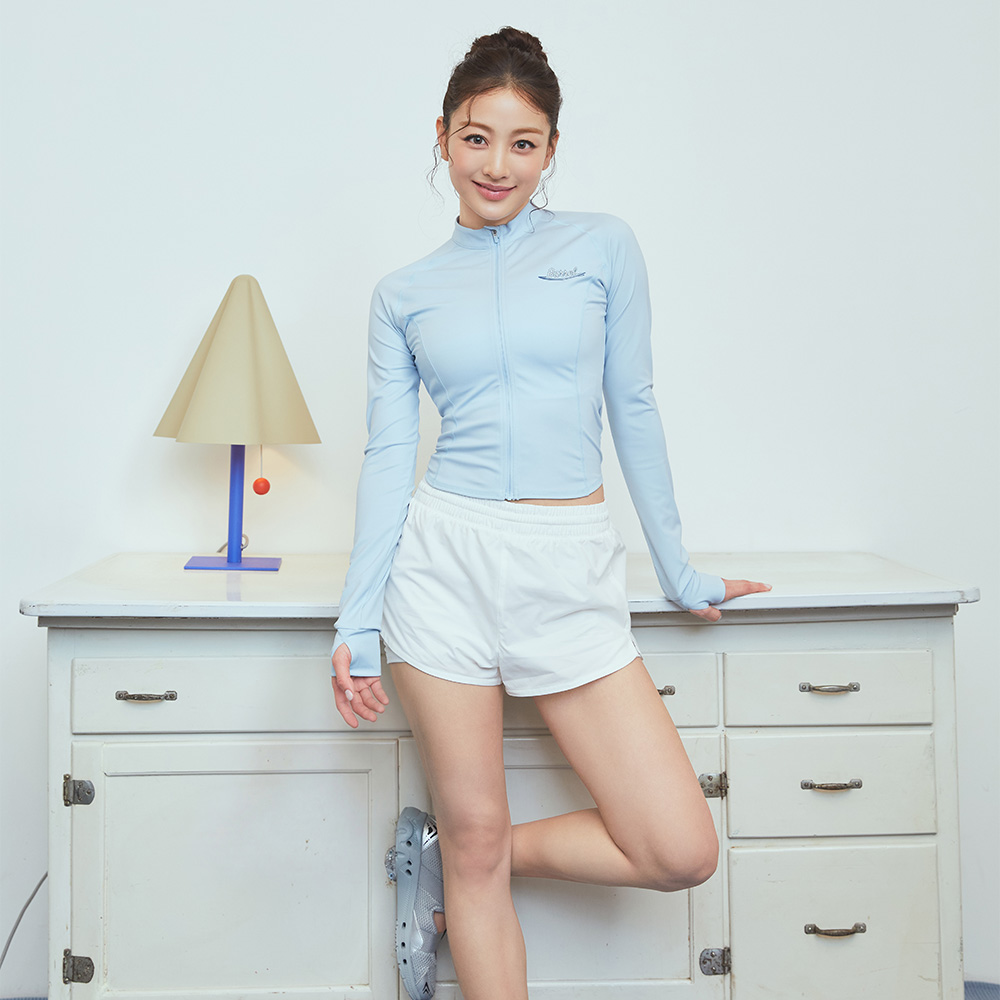 배럴 우먼 에센셜 레깅스 쇼츠 2부 오프화이트