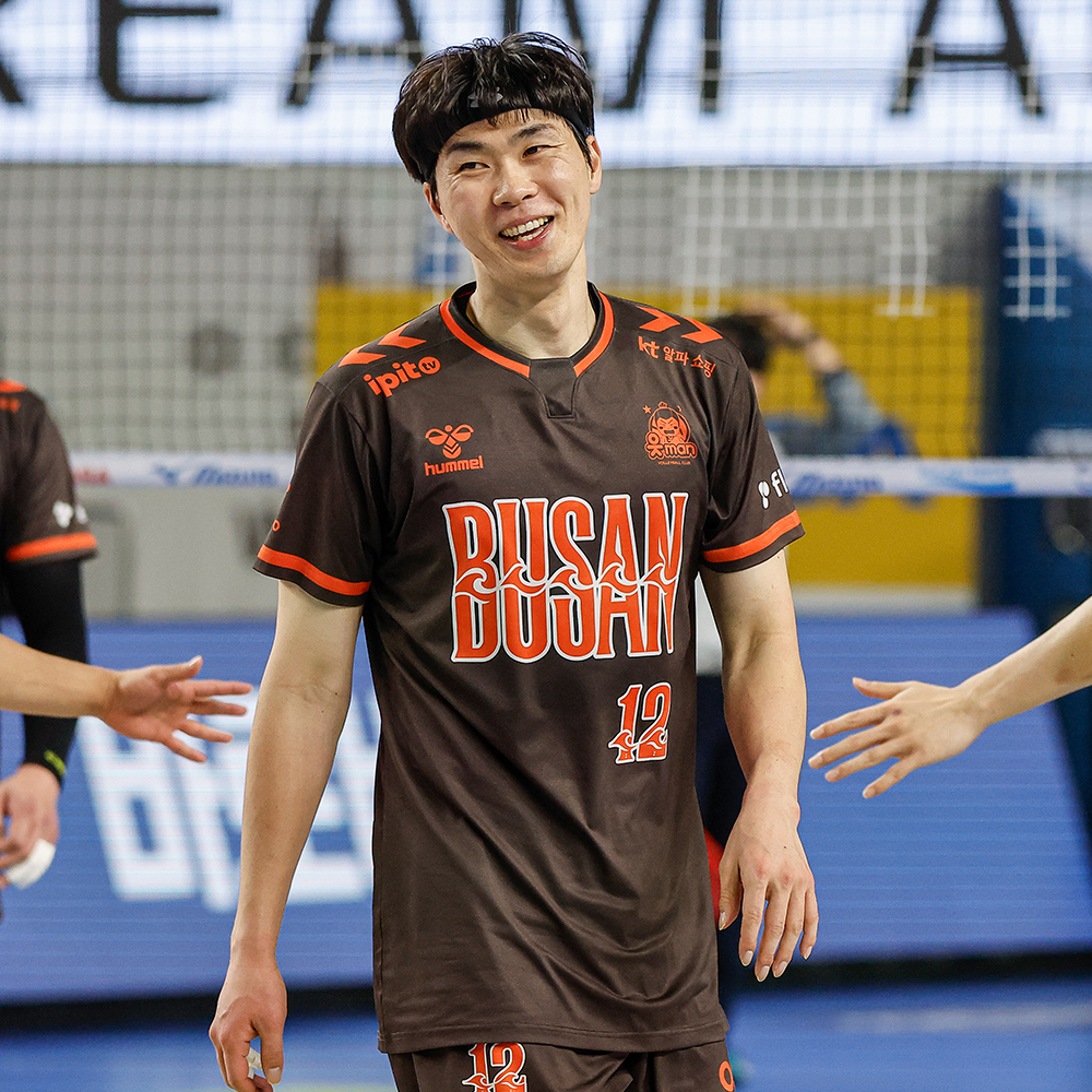 [OK저측은행] 2025-26 어센틱 원정 유니폼(전광인)