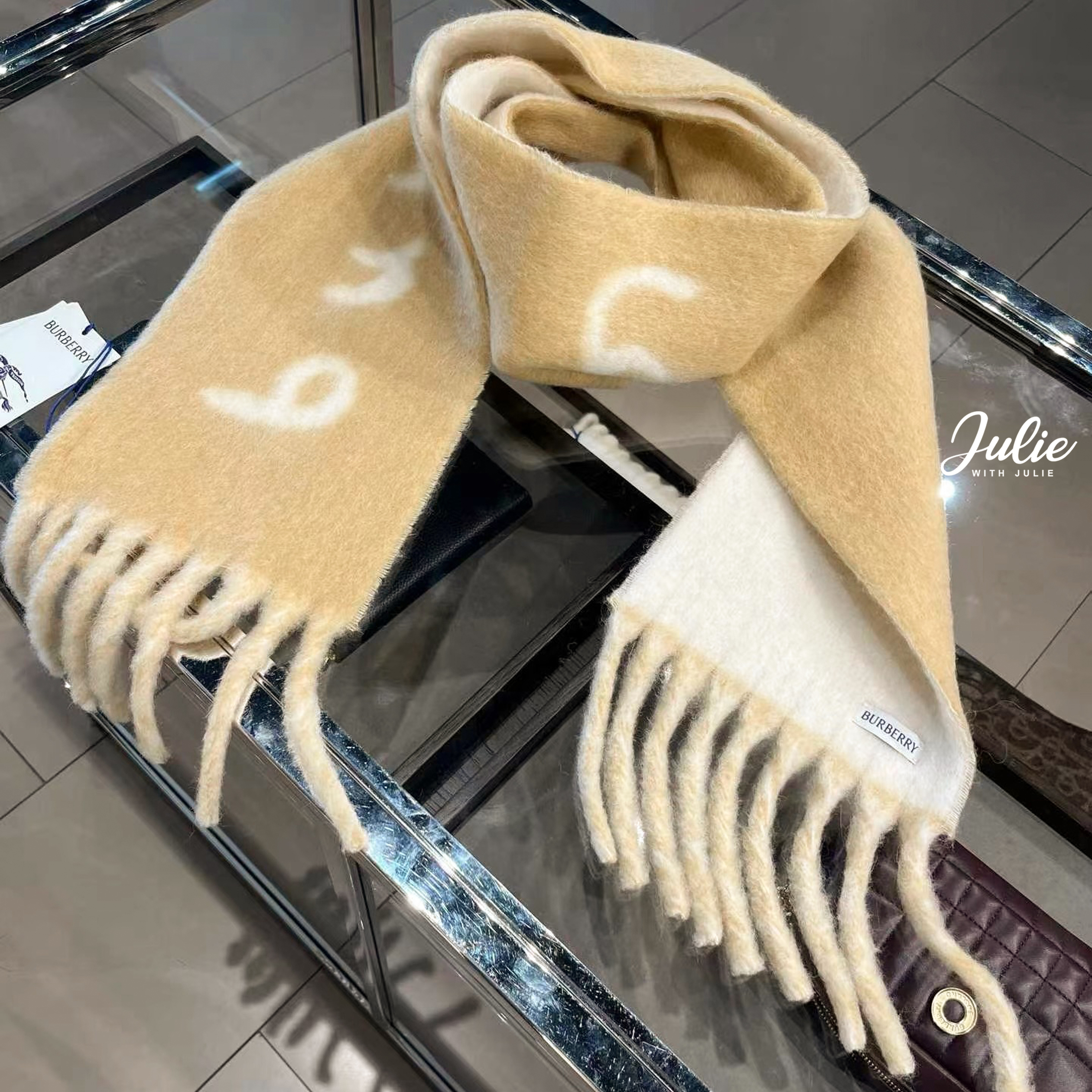 [BURBERRY] 버버리 리버시블 로고 알파카 울 혼방 머플러