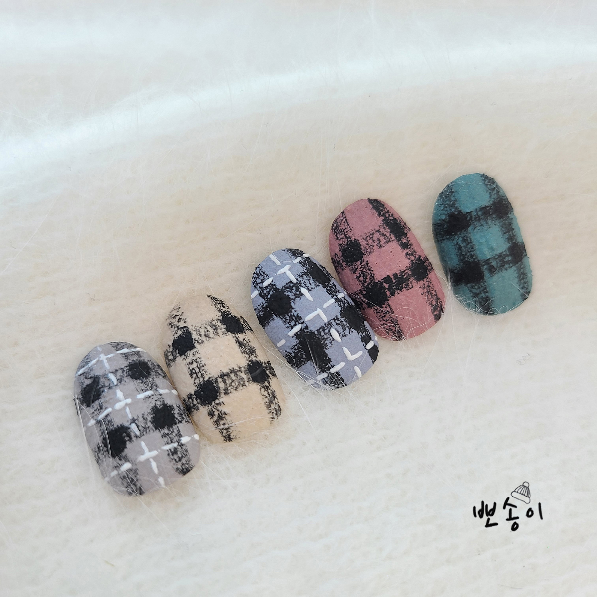 악세사리 모델 착용 이미지-S1L15
