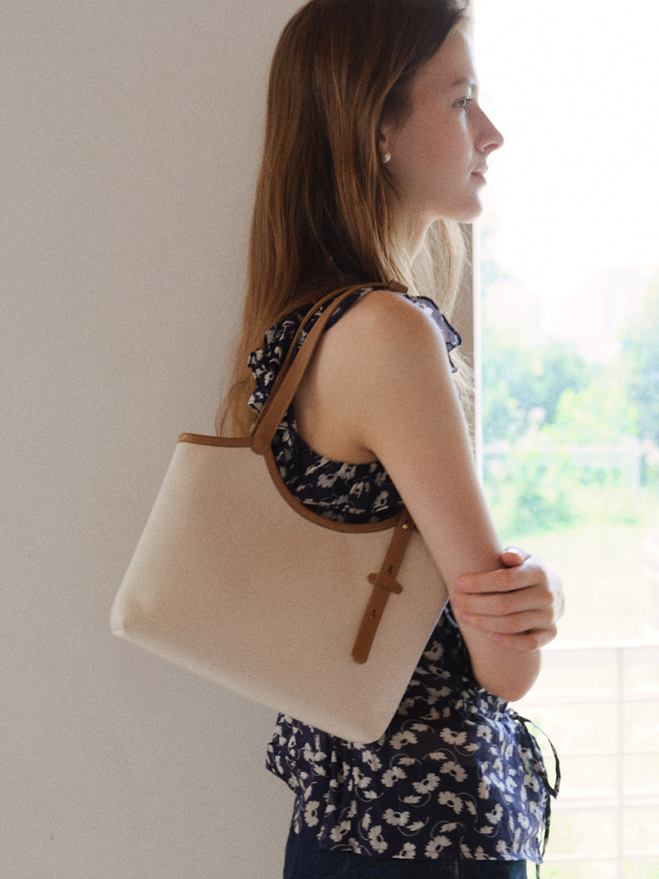 90 Veneta bag Small Canvas Brown Combi