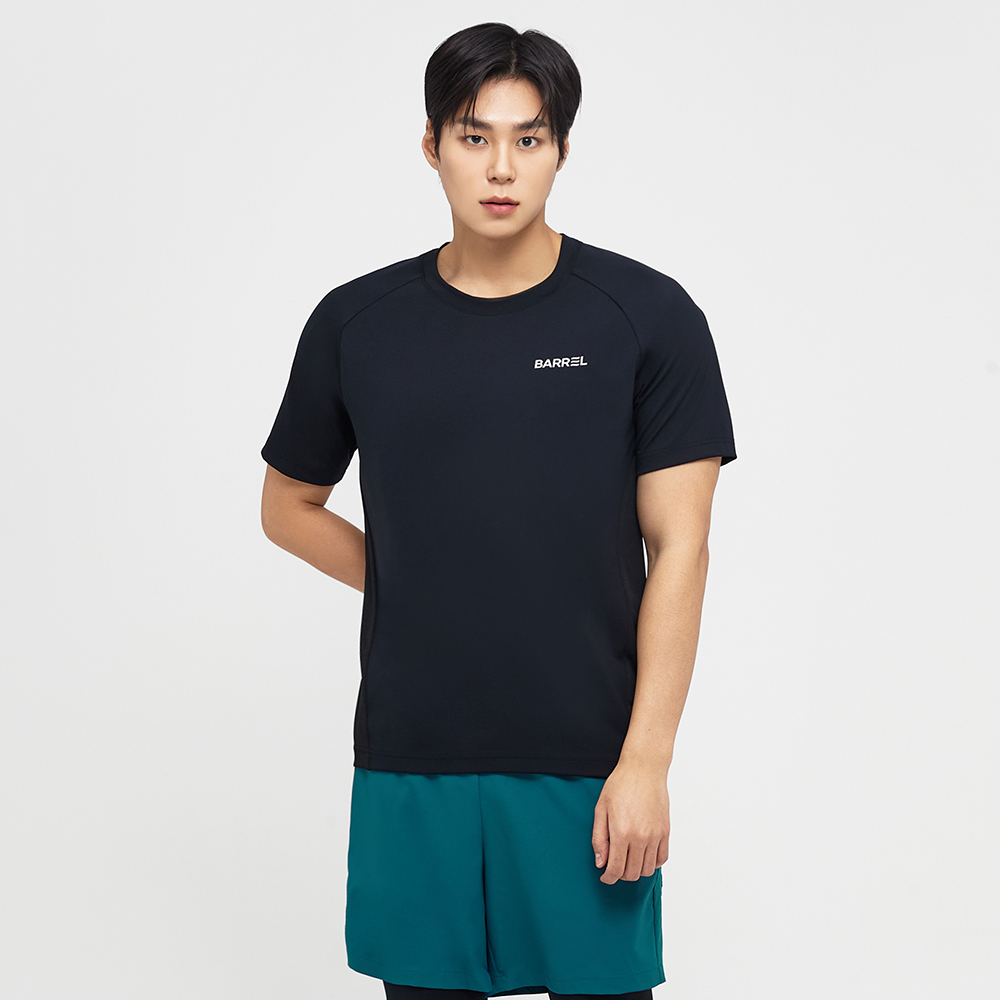 배럴 맨 에센셜 반팔 래쉬가드 블랙