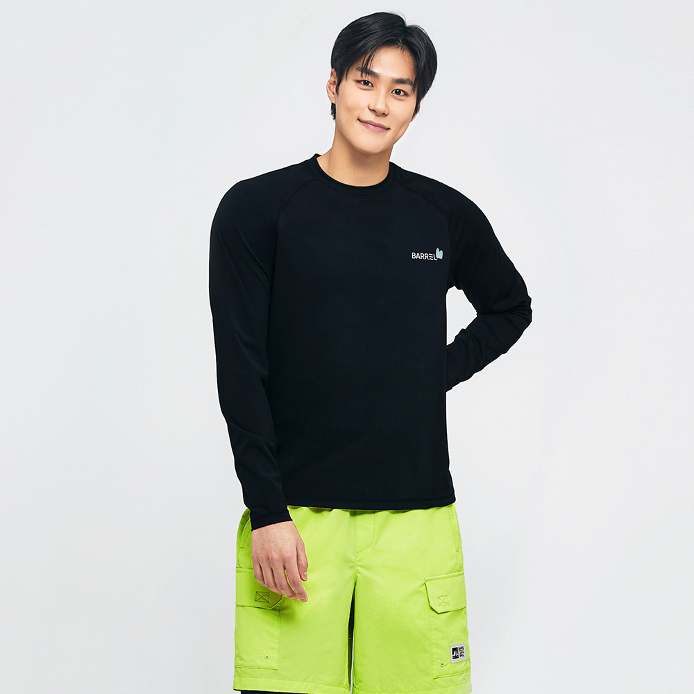 배럴 맨 트로피컬 릴렉스핏 래쉬가드 블랙