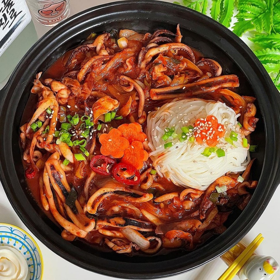 [어성호] 한마리 오징어볶음 밀키트(1-2인분, 450g)