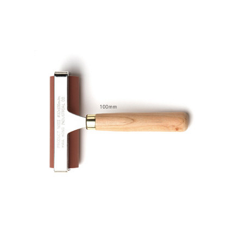 width:100%;height:auto