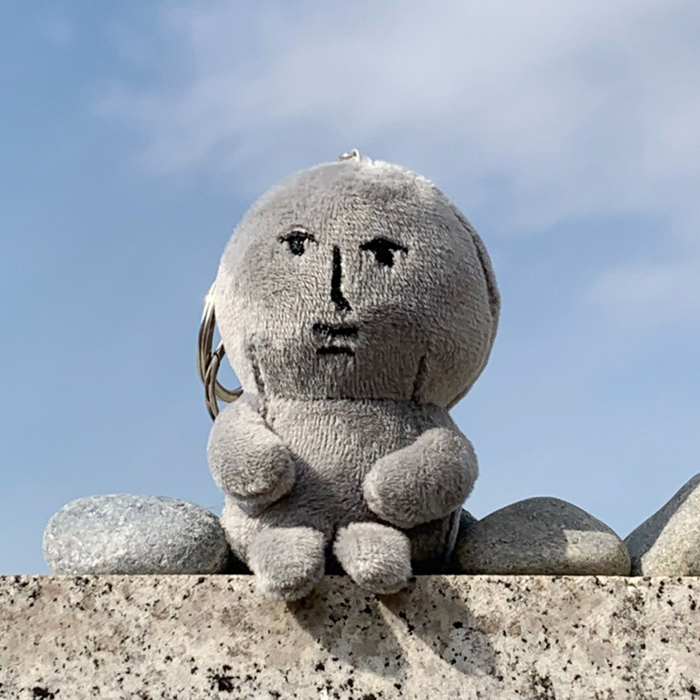 무뚝뚝 진지한 돌멩이 돌 스톤 인형 키링 가방 꾸미기 백꾸 열쇠고리 재밌는 웃긴 친구 우정 커플 생일 선물