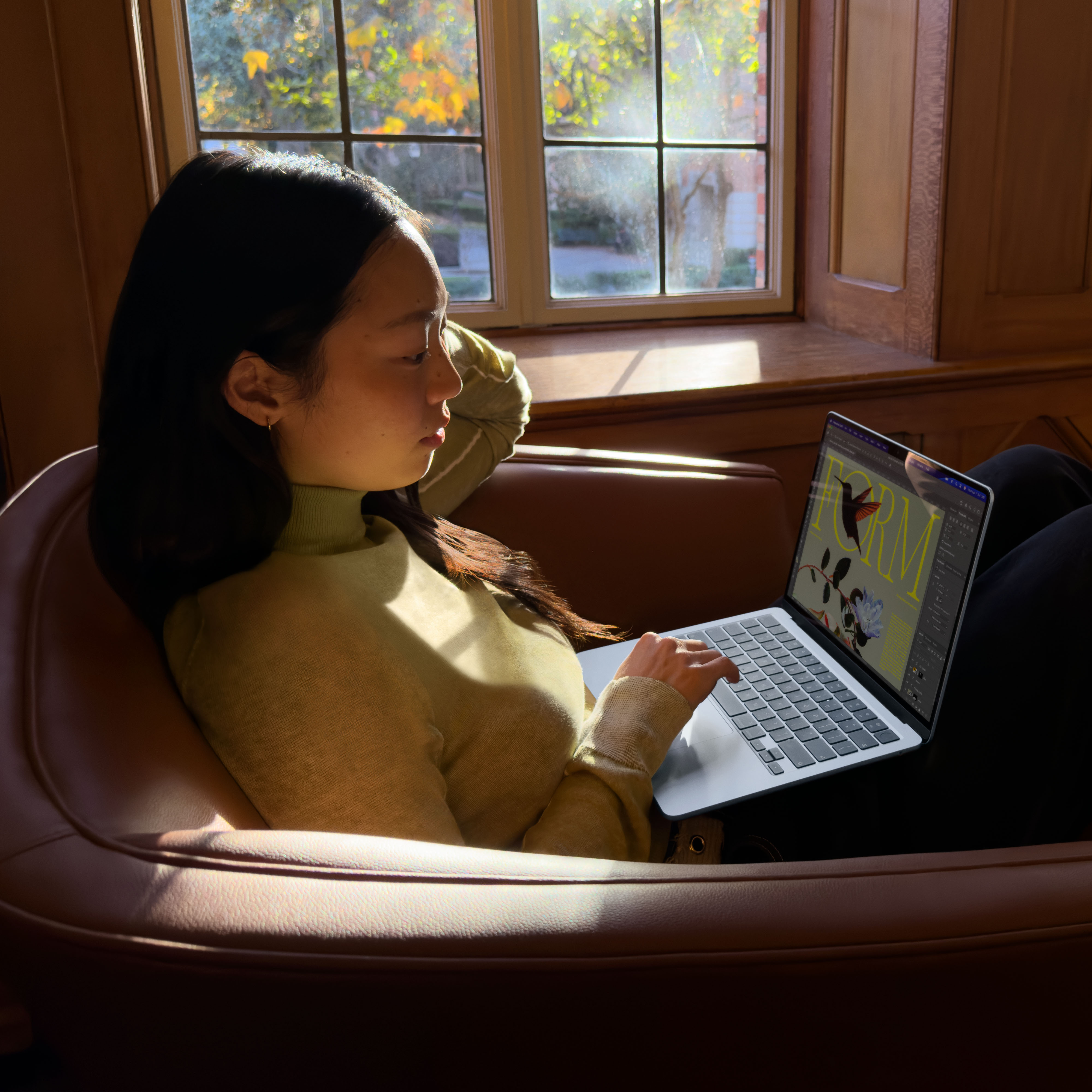 //shopby-images.cdn-nhncommerce.com/Mall-No-XviQ/20260304/175215.972189015/MacBook_Air_13-in_M5_Midnight_PDP_Image_Position_7__KO-KR_V5.jpg