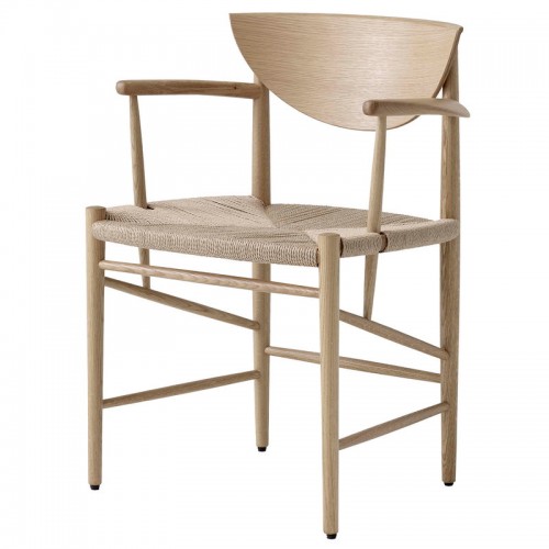 &TRADITION 앤트레디션 Drawn HM4 의자 화이트 oiled oak TR14040092