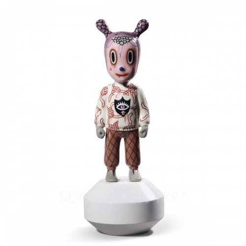 LLADROE The Guest by Gary Baseman Figurine Small NUMBE레드 에디션 LladrOE The Guest by Gary Baseman Figurine Small Numbered Edition 01858