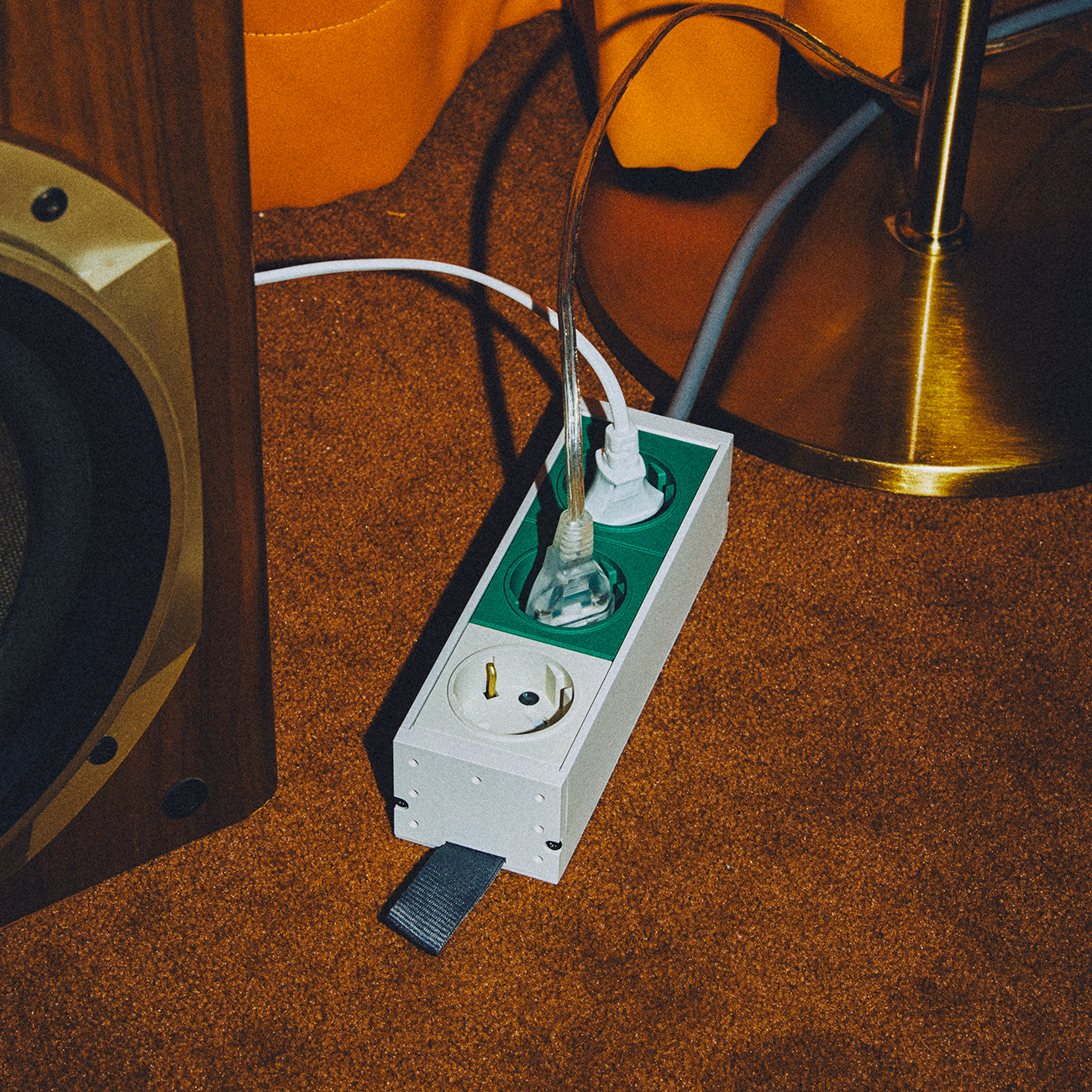 엘엘에스 EXTENSION 3-SOCKET / CAMPER GREEN 1.5m