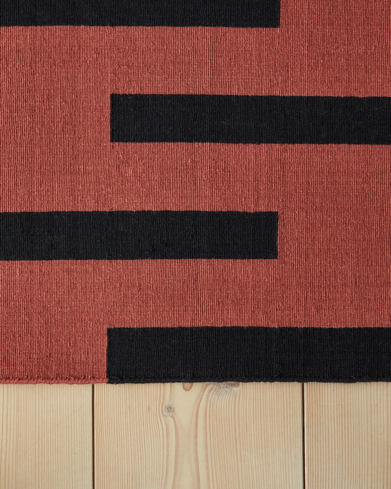 Nordic Knots Tiger RED/블랙 레드/블랙 00137