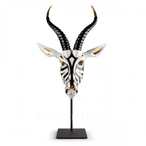 LLADROE Antelope Mask Fierce Portraits NEW LladrOE Antelope Mask Fierce Portraits NEW 01918 2/3
