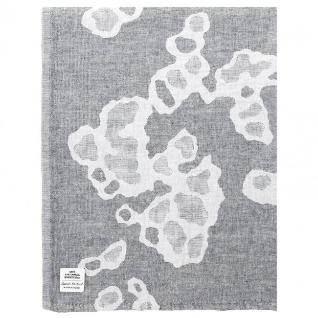 Lapuan Kankurit Saimaannorppa giant towel LT60798