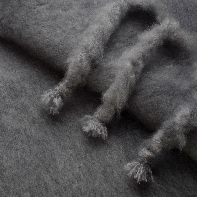 Lena Rewell Grafit mohair 담요 블랭킷 130 x 180 cm LRE-001-GRAFIT