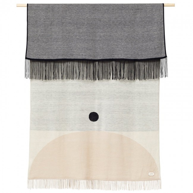 FORM & REFINE 폼앤리파인 Aymara plaid 190 x 130 cm pattern Cream FAR3401