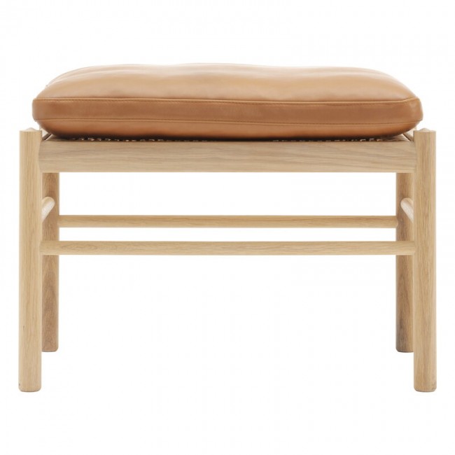CARL HANSEN & SU00F8N OW149F 콜로니얼 풋스툴 오일 오크 - 코냑 레더 Sif 95 Carl Hansen & Su00f8n OW149F Colonial footstool  oiled oak - cognac leather Sif 95 03450