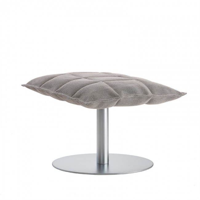 Woodnotes K ottoman narrow base 접시 네츄럴/블랙 WN46017-25659