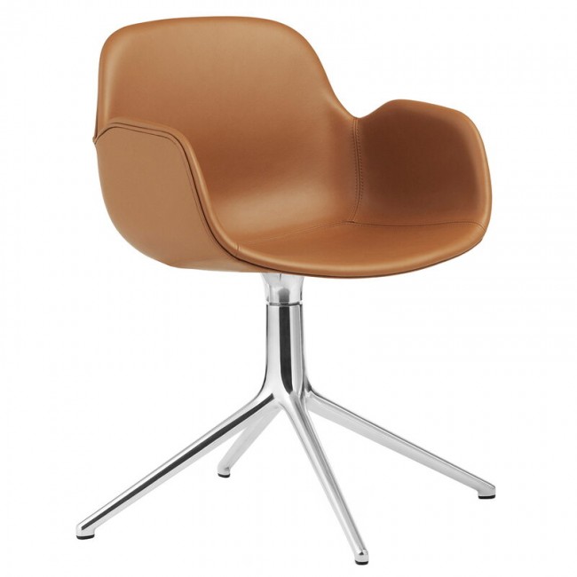 NORMANN COPENHAGEN 노만코펜하겐 Form Swivel 4L 암체어 aluminium - brandy leather Ultra NC1361005-41574