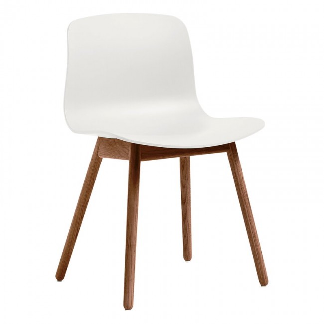 HAY 헤이 About A 의자 AAC12 Eco 래커 walnut - 화이트 HA943358