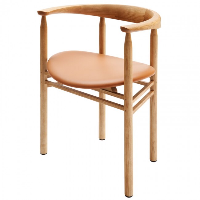 Nikari Linea RMT6 의자 oak stained ash - 코냑 leather NI-RMT6-AO-L1-33004