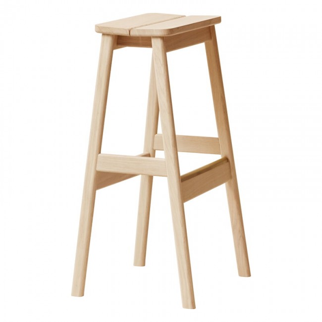 FORM & REFINE 폼앤리파인 Angle BAR스톨 75 cm 화이트 oiled oak FAR2196