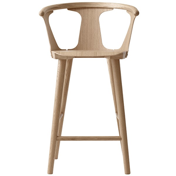 &TRADITION 앤트레디션 In Between SK9 bar 스톨 75 cm oiled oak TR82030892