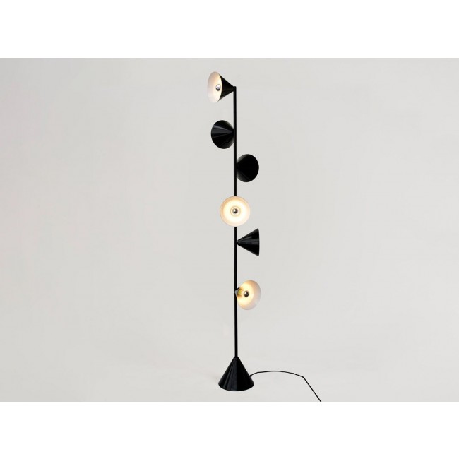 ATELIER ARETI 버티컬 1 스탠드조명 플로어스탠드 Atelier Areti Vertical 1 Floor Lamp 28573