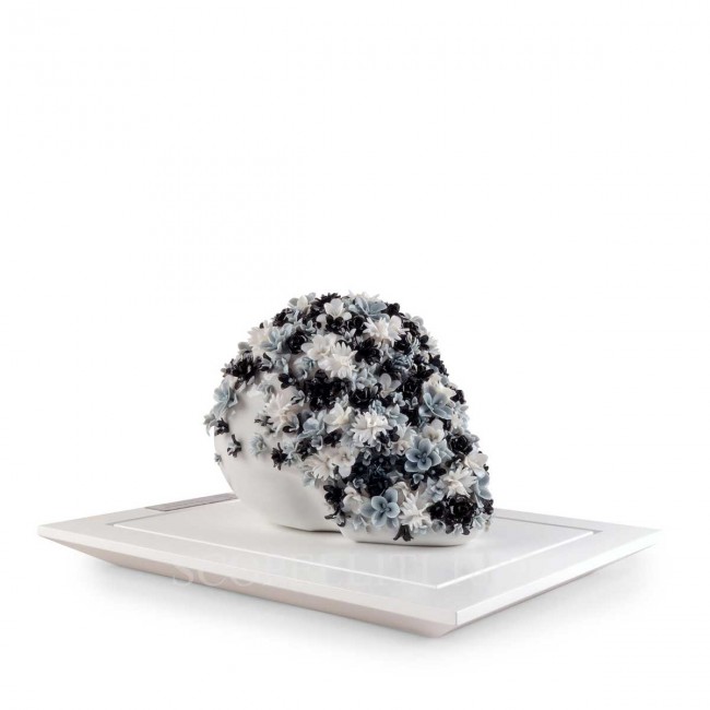 LLADROE Life is 플라워 스컬쳐 리미티드 에디션 LladrOE Life is Flower Sculpture Limited Edition 01907