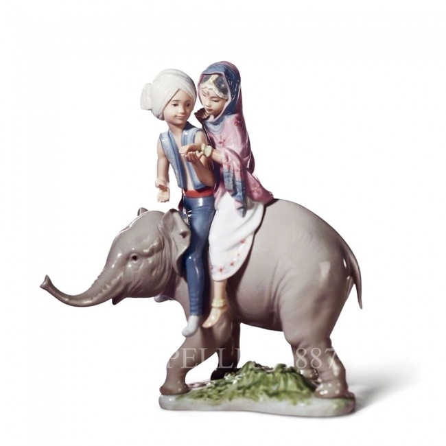 LLADROE Hindu Children 포셀린 Figurine LladrOE Hindu Children Porcelain Figurine 01877