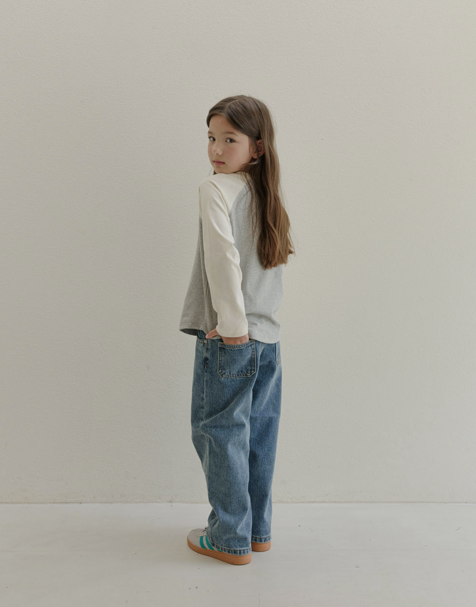 pre-order) Semi-Wide Denim Pants (Blue)