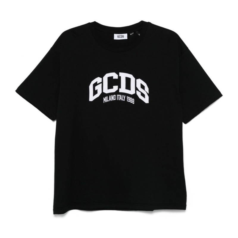지씨디에스 볼드 체스트 로고 크루넥 티셔츠 A2OM2304JB9 99 BLACK