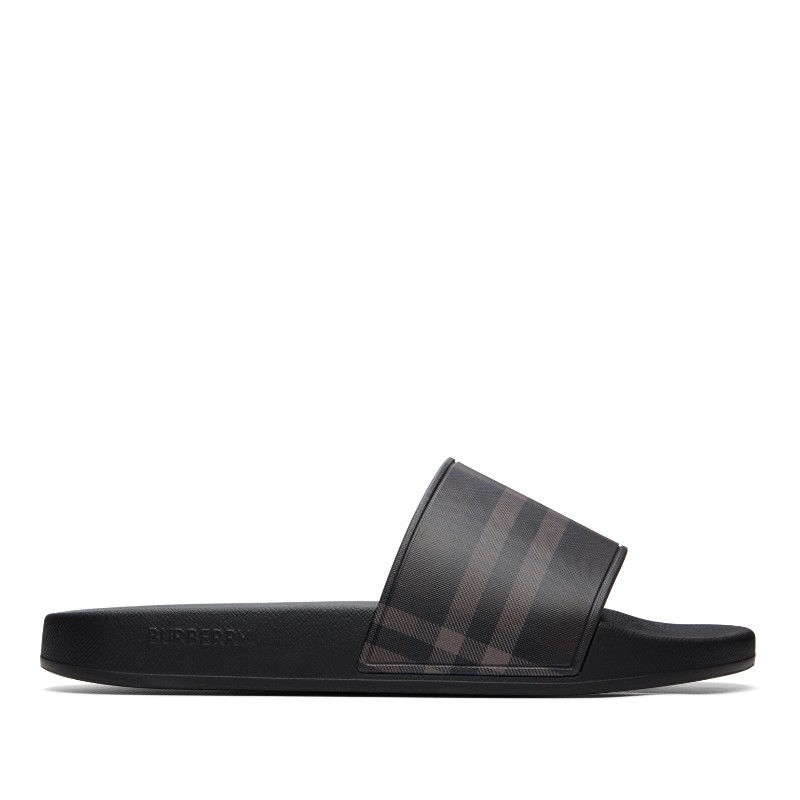 버버리 브라운 체크 슬라이드 샌들 8131228 DARK BROWN IP CHK A1