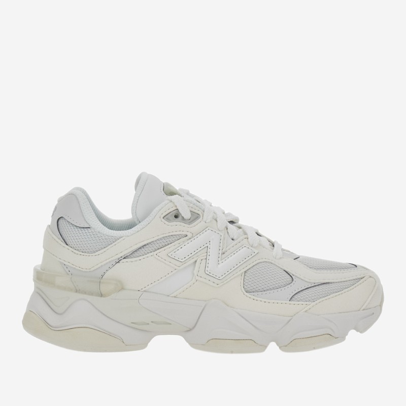 뉴발란스 주니어 메시 패널 청키솔 스니커즈 GC9060LL LIGHTGREY