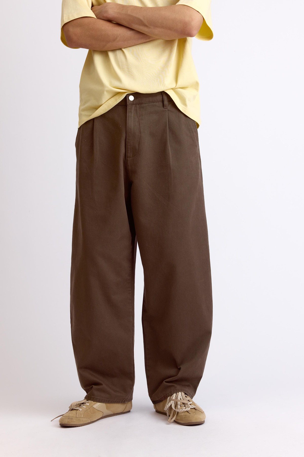 풀앤베어 배기핏 다트 치노 팬츠 7670/502 BROWN