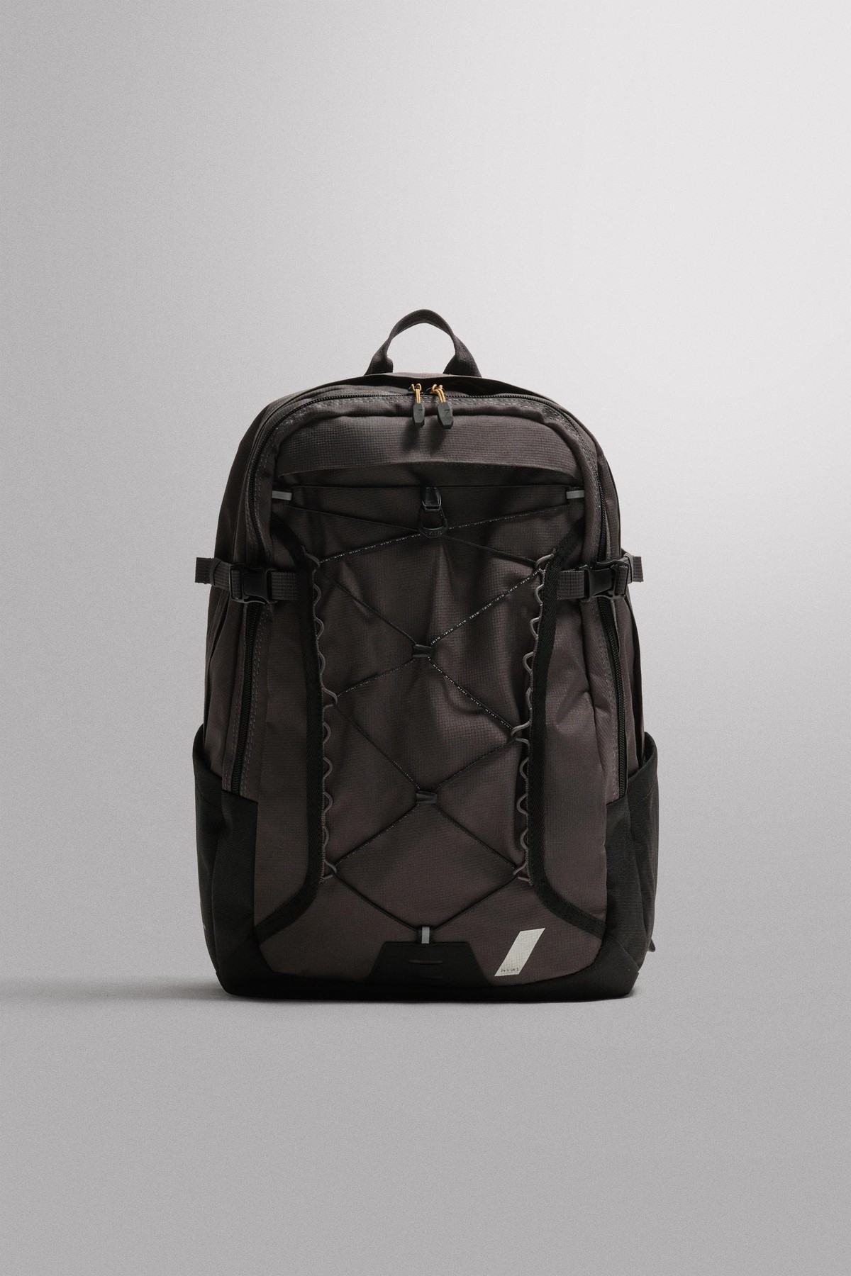 자라 30L 테크니컬 스포츠 백팩 3216/820/802 GREY