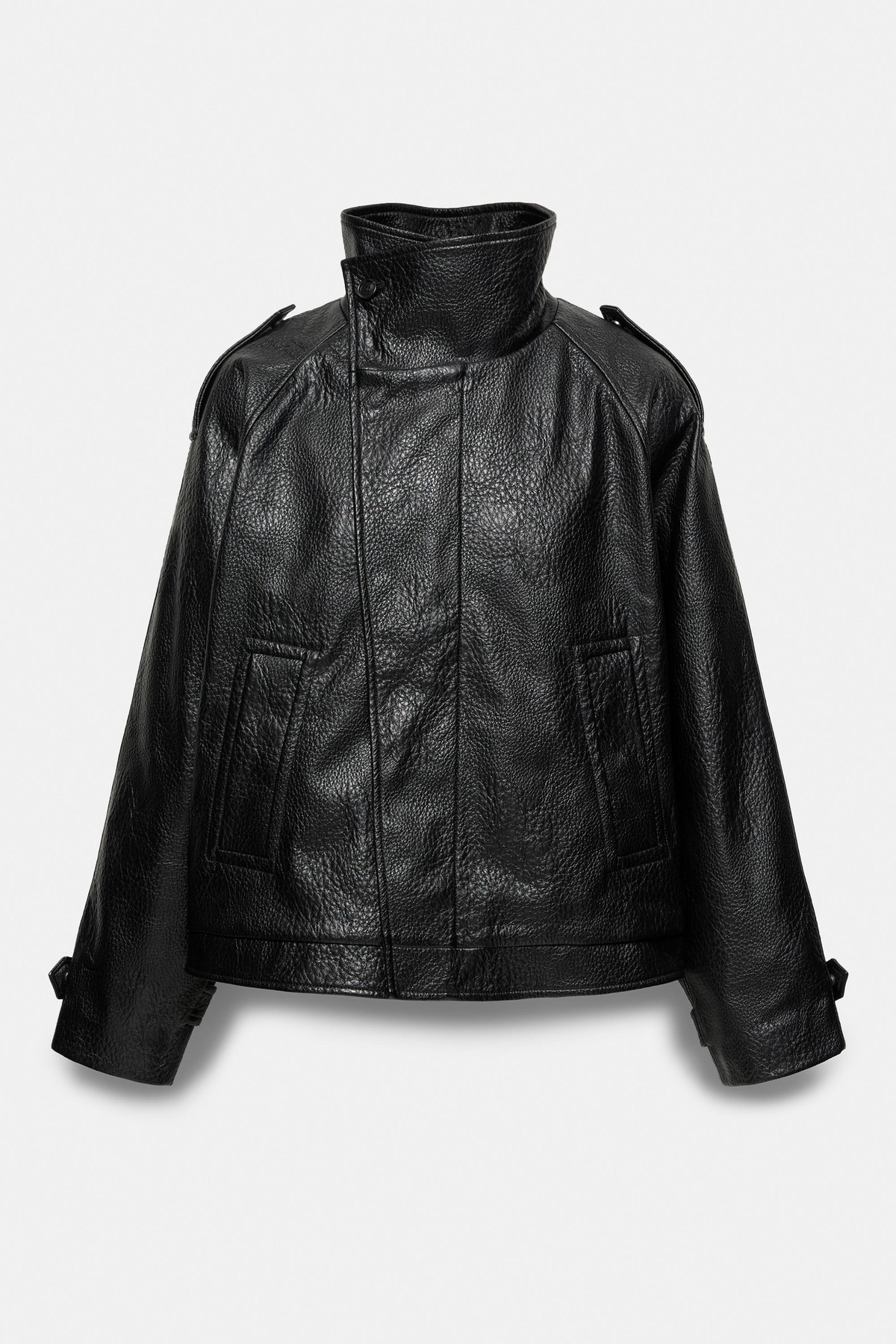 풀앤베어 레더 이펙트 하이넥 집업 자켓 7721/529 BLACK