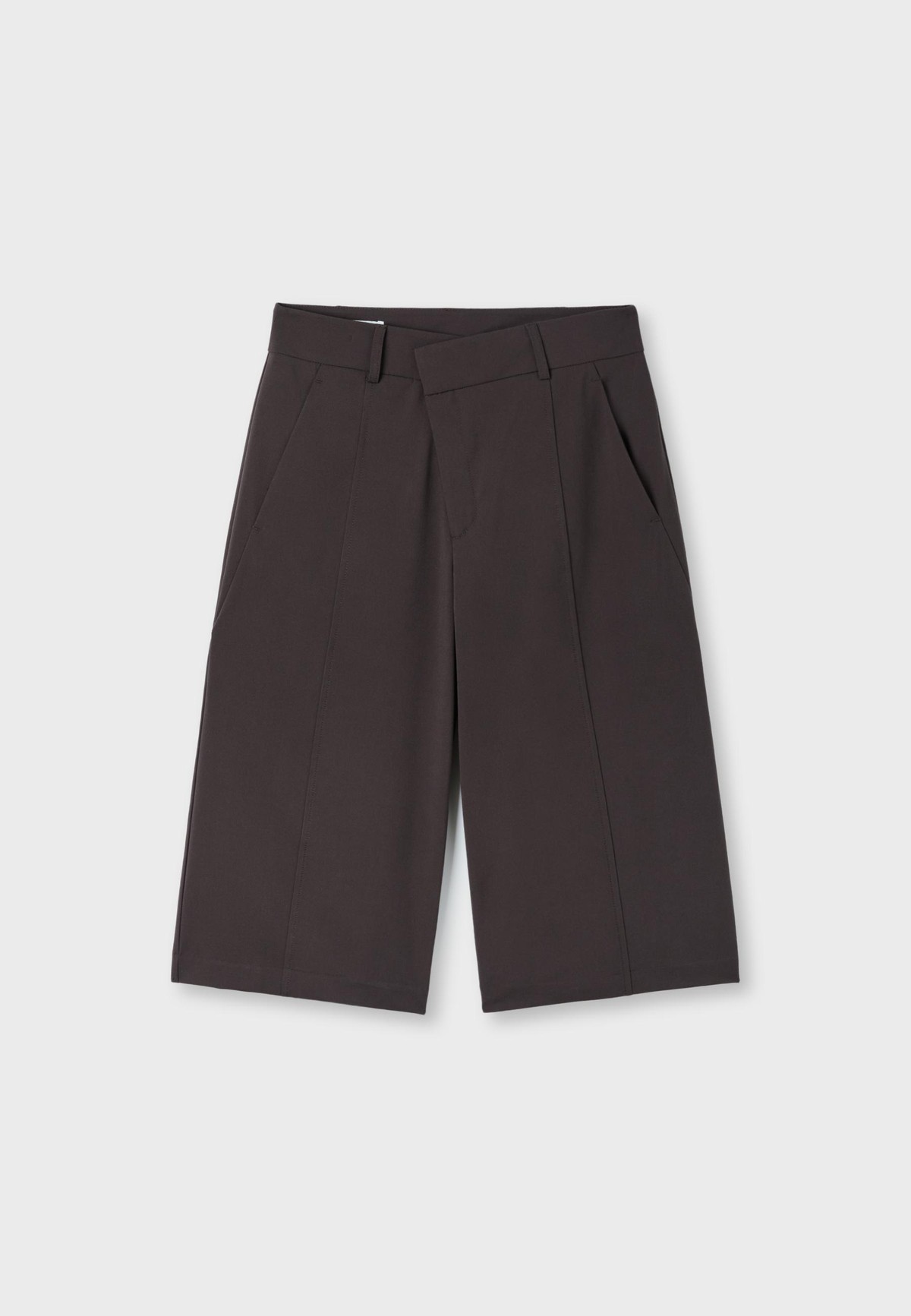 스트라디바리우스 하이라이즈 크로스 버뮤다 팬츠 1378/187/401 BROWN