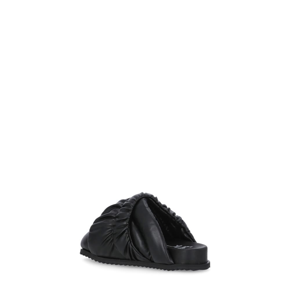 우메 우메 Mules 뮬 여성 블랙 22FW TM0001BLACK