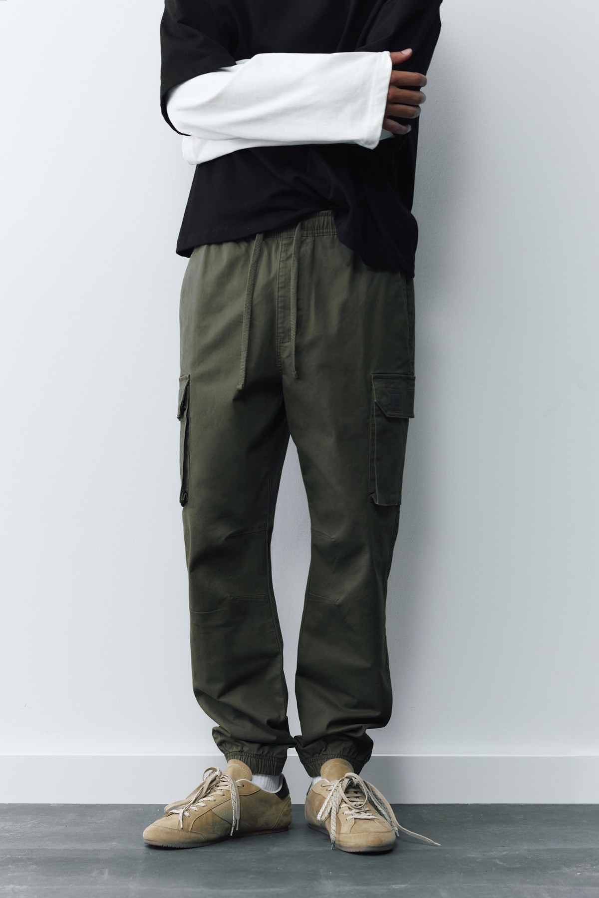 풀앤베어 드로스트링 카고 조거 팬츠 7670/504 PALE KHAKI