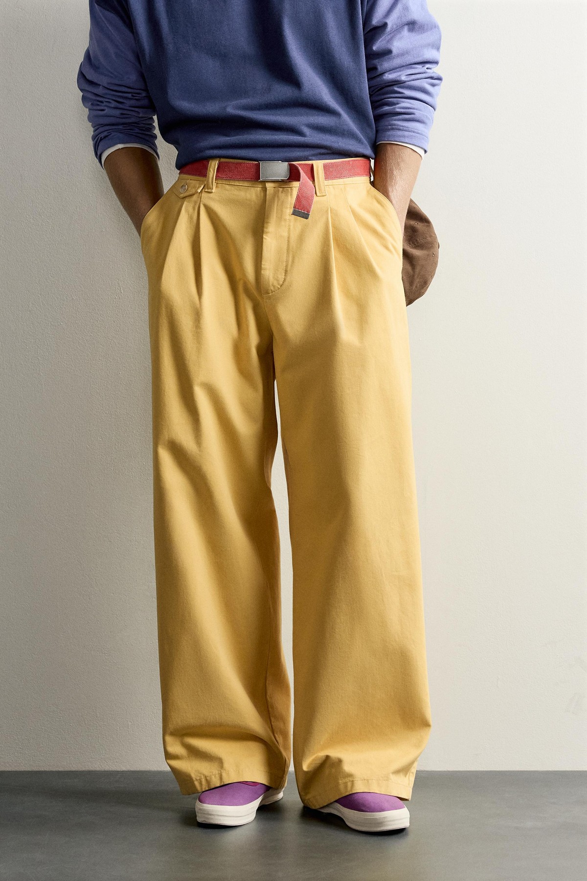 자라 릴렉스핏 플리츠 치노 팬츠 4644/361/305 MUSTARD