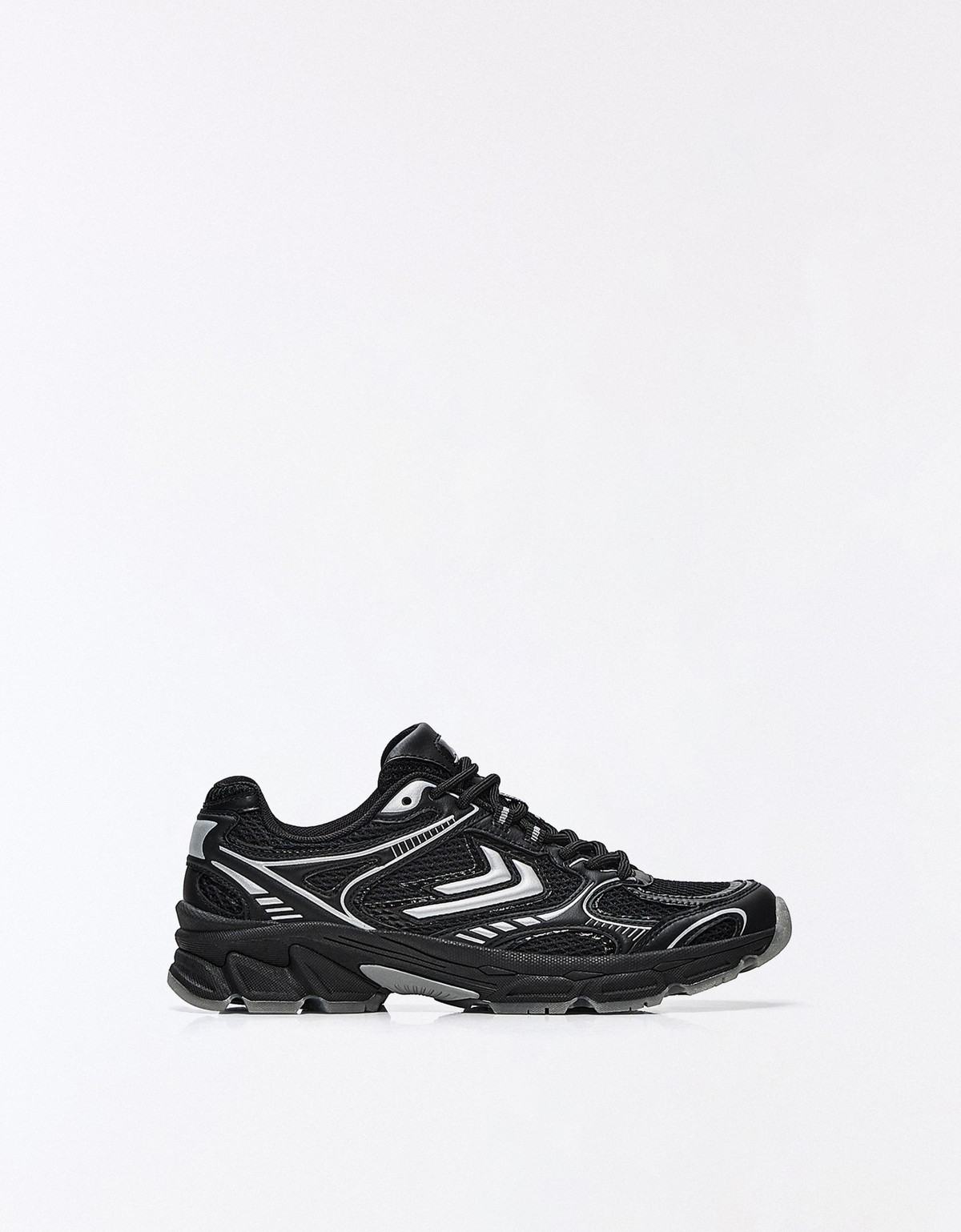 버쉬카 청키 멀티피스 스니커즈 1512/864 BLACK